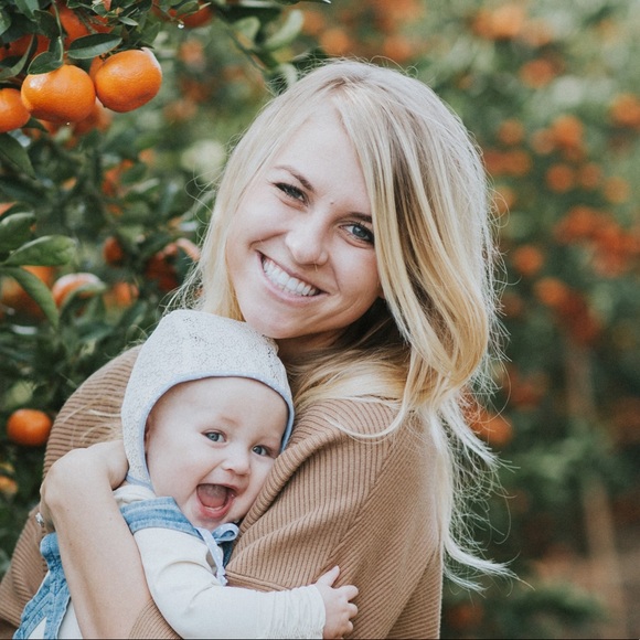 Meet your Posher, Ali - Picture 1 of 1